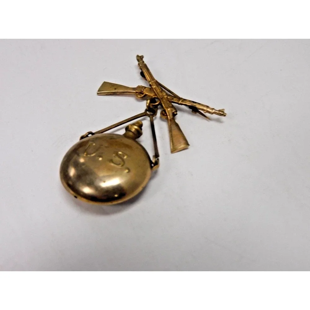 Span Am WW1 Sweetheart Pin Canteen Rifles Homefront JC233